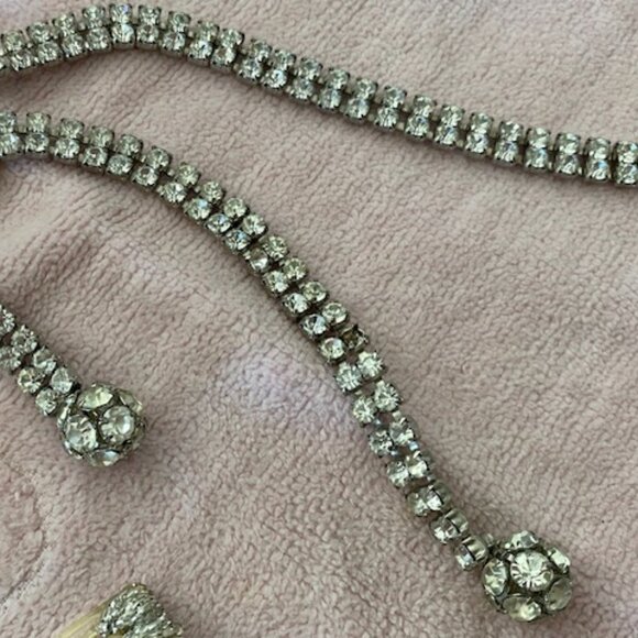 Vintage 5pc ANTIQUE SILVER & RHINESTONE Belt BRACELET Necklace EARRINGS HairClip - Picture 10 of 14